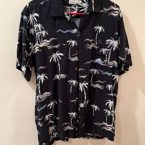 Black Palm Tree Young USA Button Up